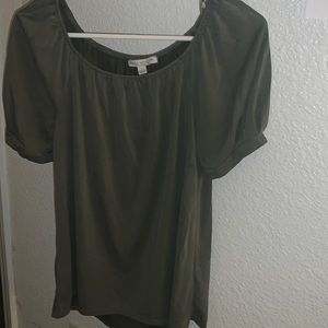 🌷Olive Boutique Top